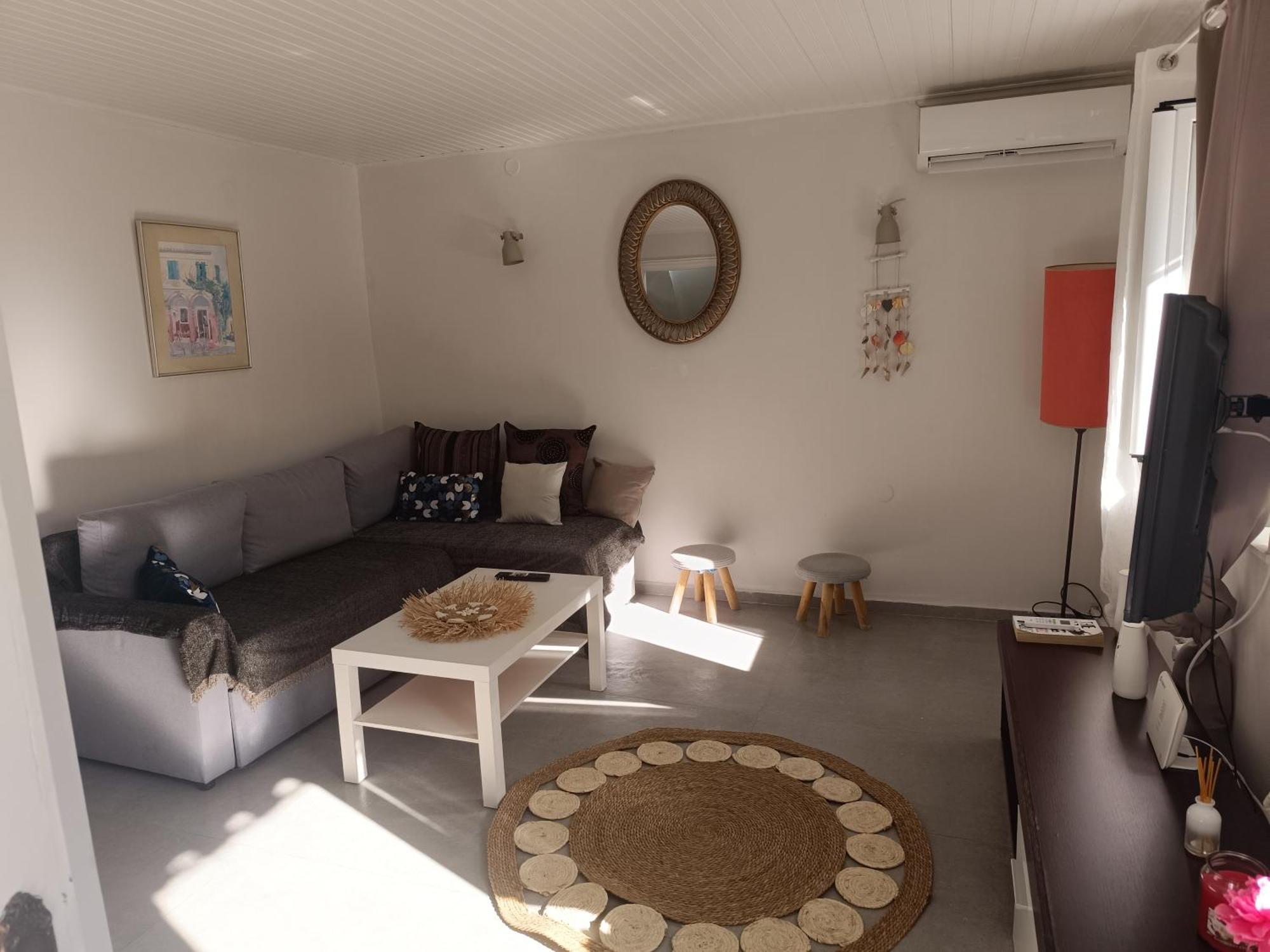 Garden Home جايوس المظهر الخارجي الصورة